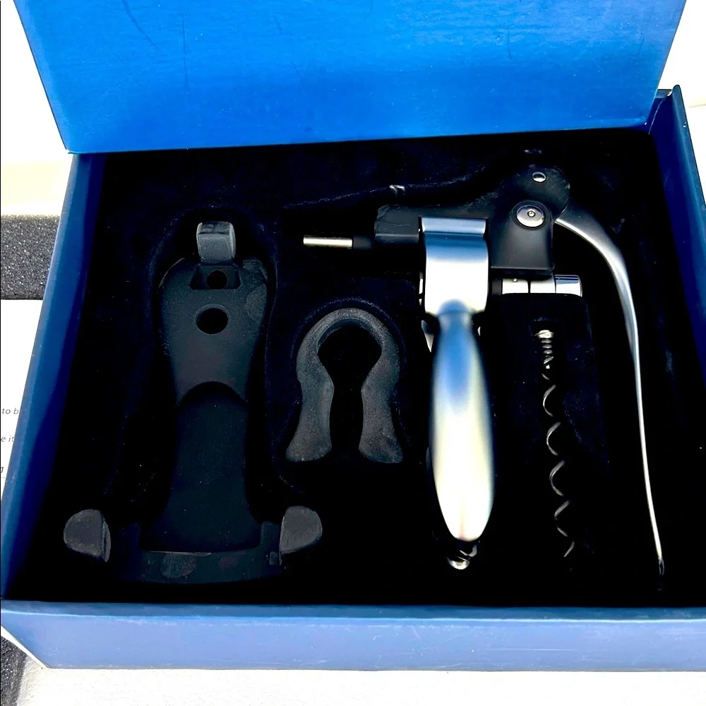 Brookstone Wine Opener Set.  Never used, In excellent condition.